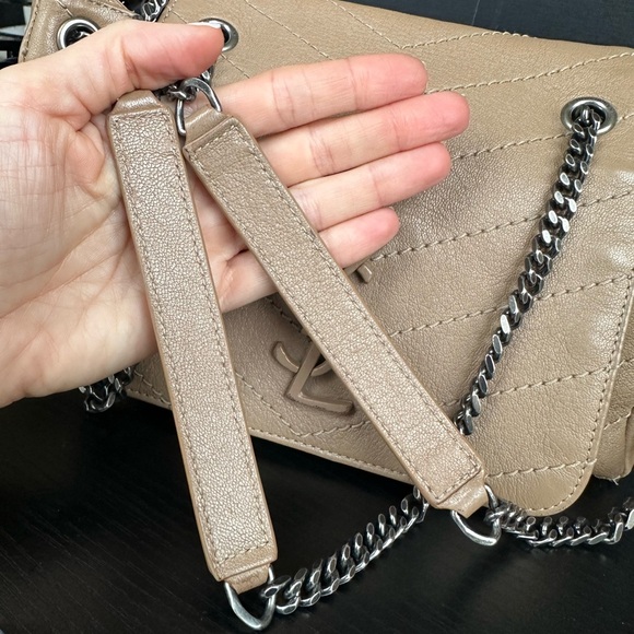 YSL BAG - Picture 2 of 13